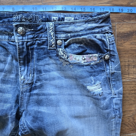 Miss Me Signature Bootcut Jeans - Picture 7 of 7